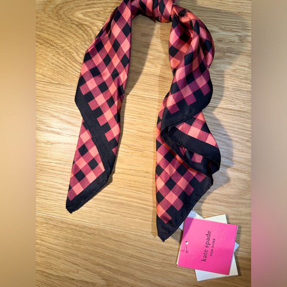 Kate Spade Silk Hair Tie - 100% SILK - Picture 2 of 4